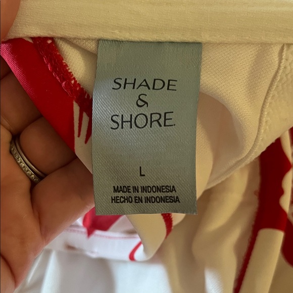 Shade & Shore Red and White Floral One Piece Swimsuit - Picture 2 of 3